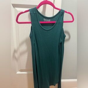Women's Green Sleeveless Top